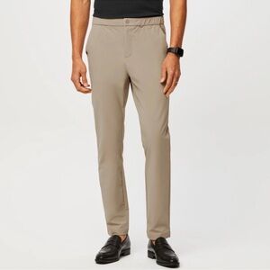 FIGS Scrub Pants Khaki Snap/Zip Closure Men’s Size Large Slim Fit